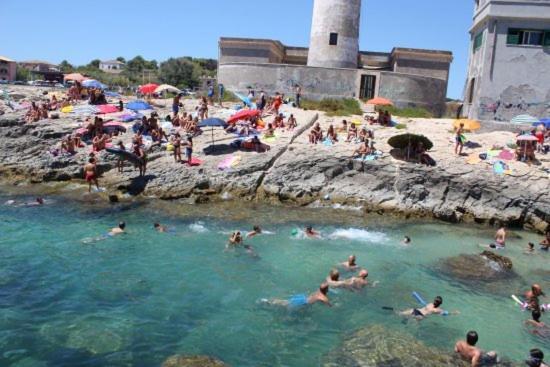 B&B Mare Di Augusta La Finestra Sul Porto Exterior foto